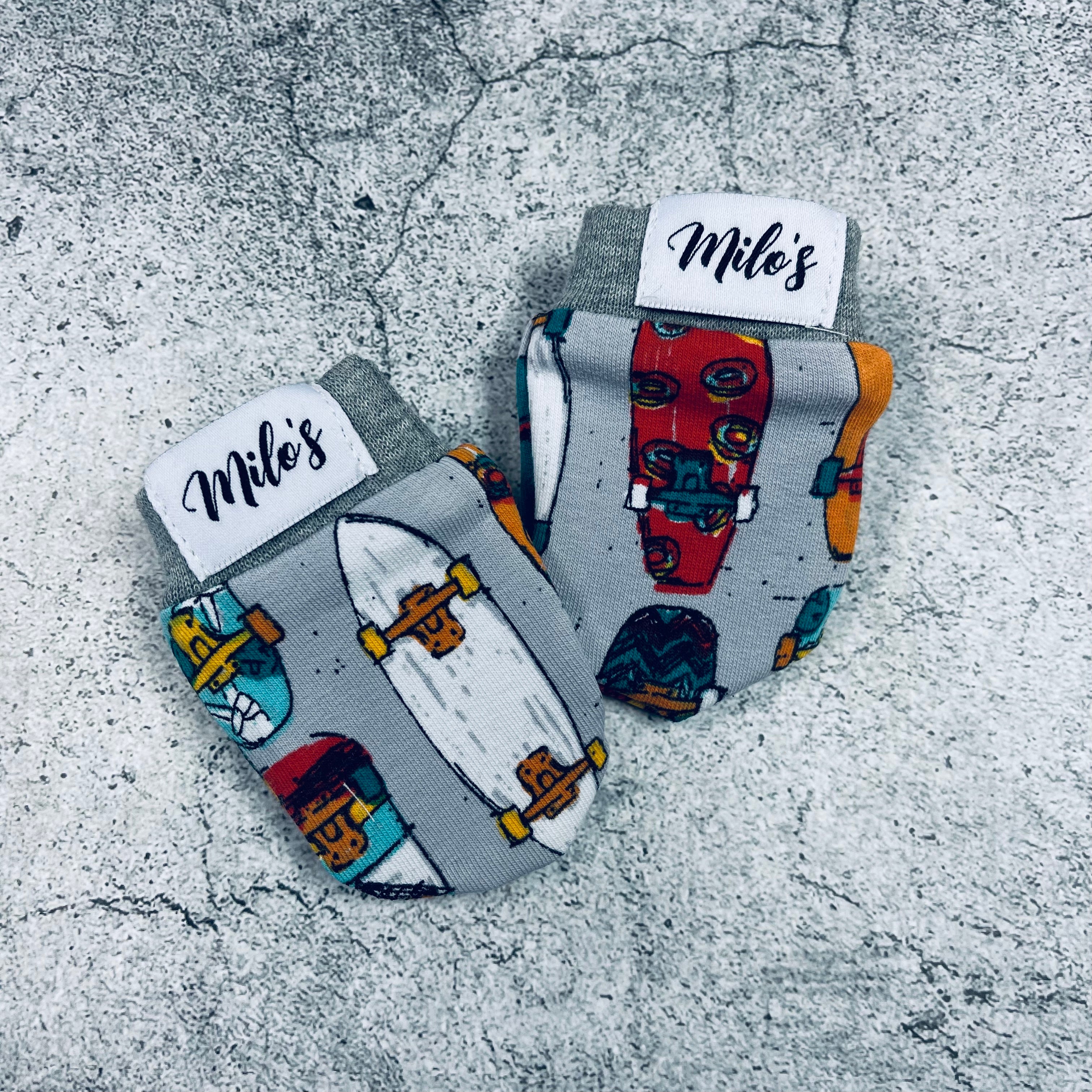 Skateboard Scratch Mitts