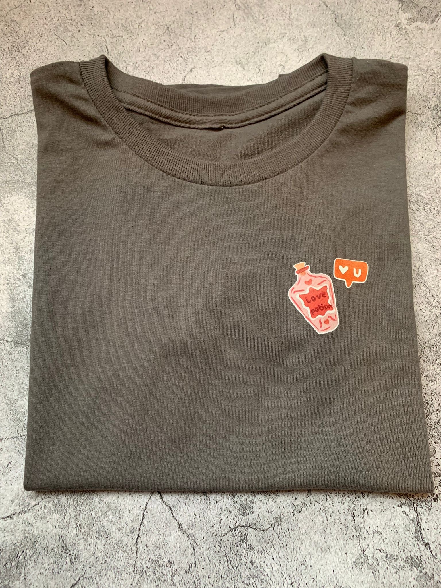 Love Potion Tee - 5/6 Years