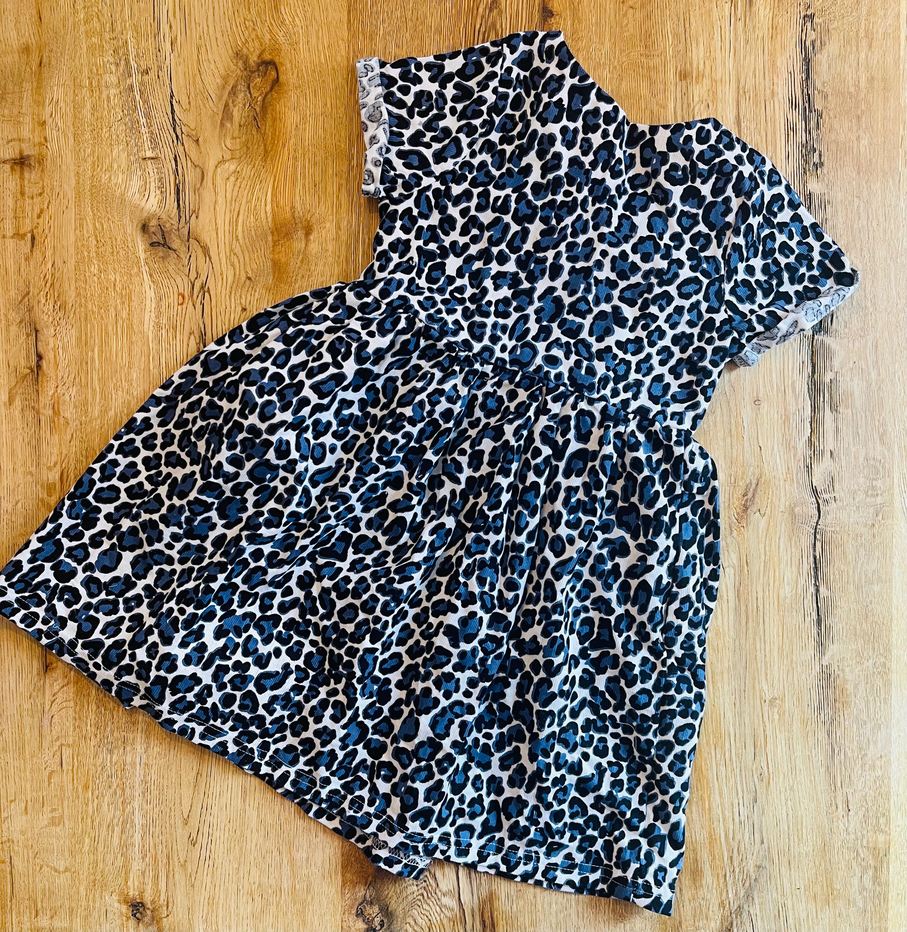 Sun Dress with twist back detail - Snow Leopard