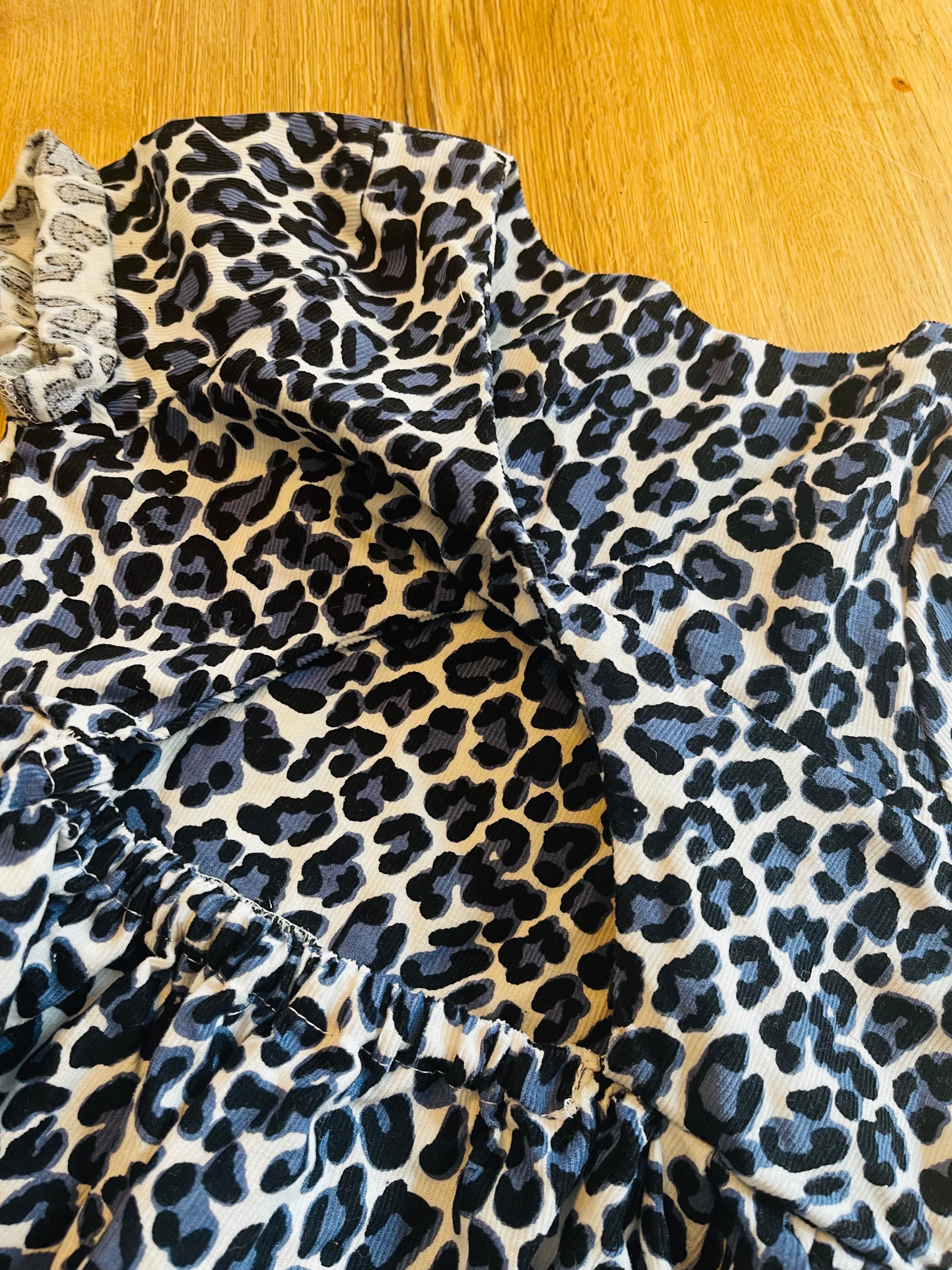 Sun Dress with twist back detail - Snow Leopard