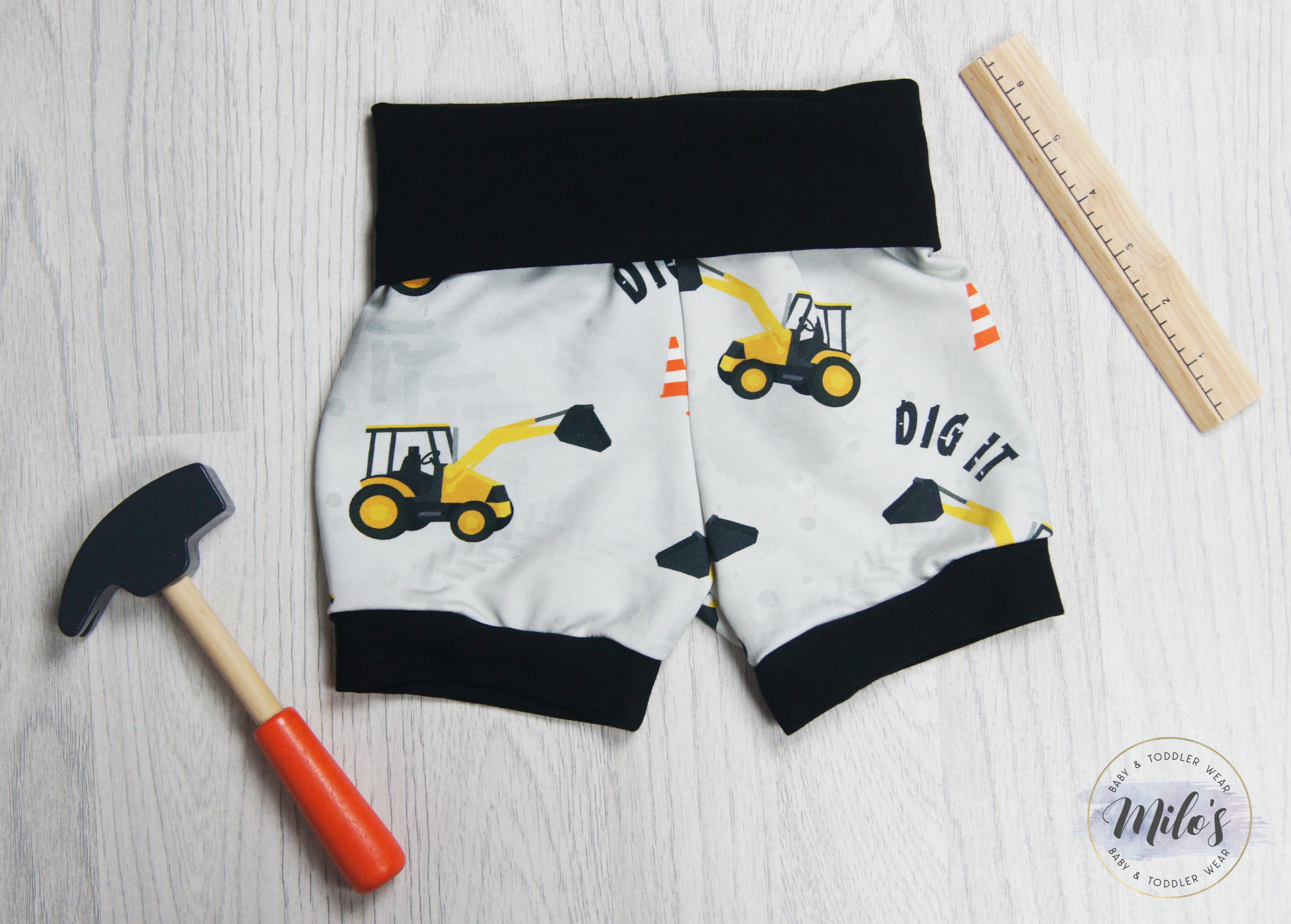 Digger-BlackFoldoverShorts1copy.jpg