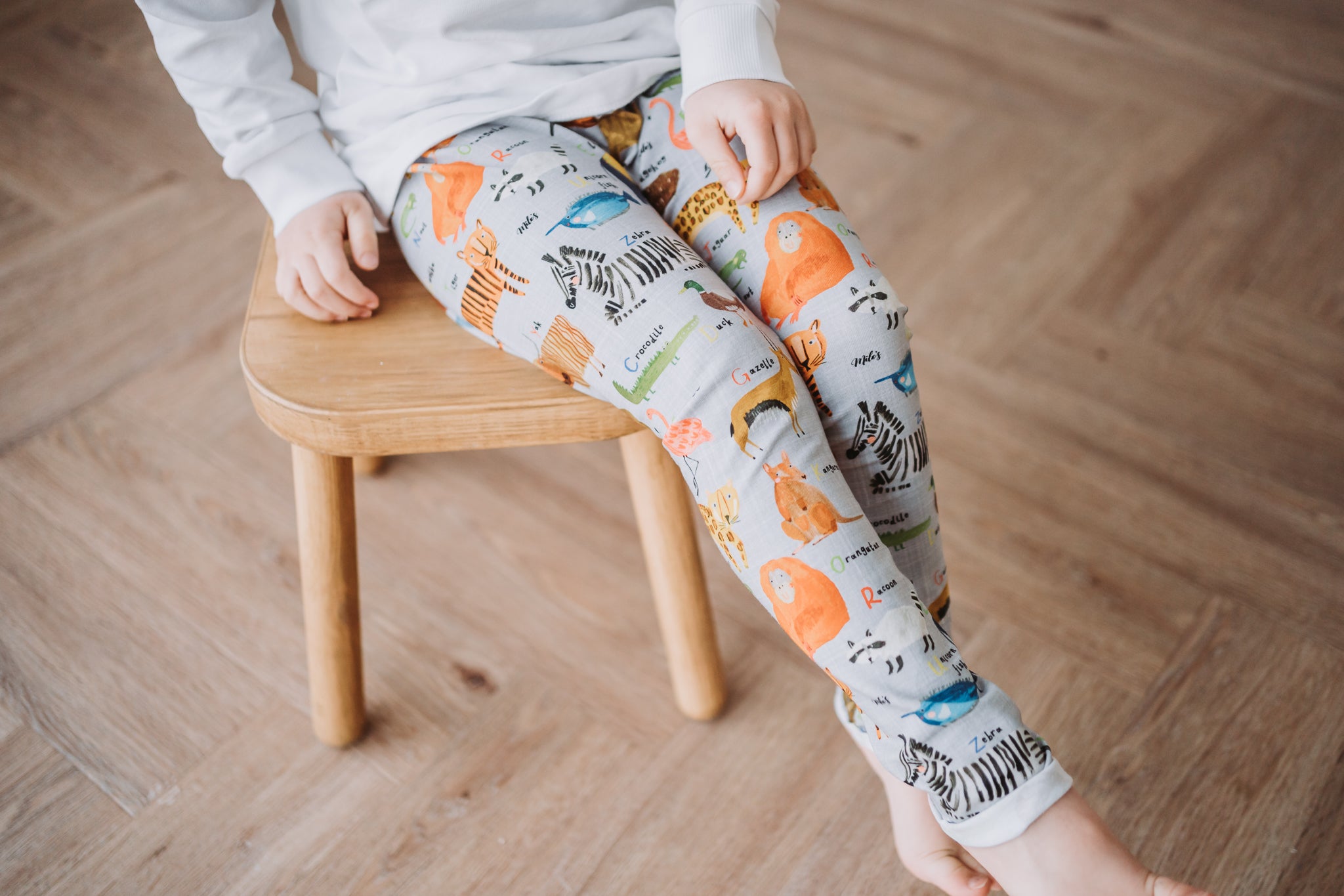 GreyAlphazooLeggings16.jpg