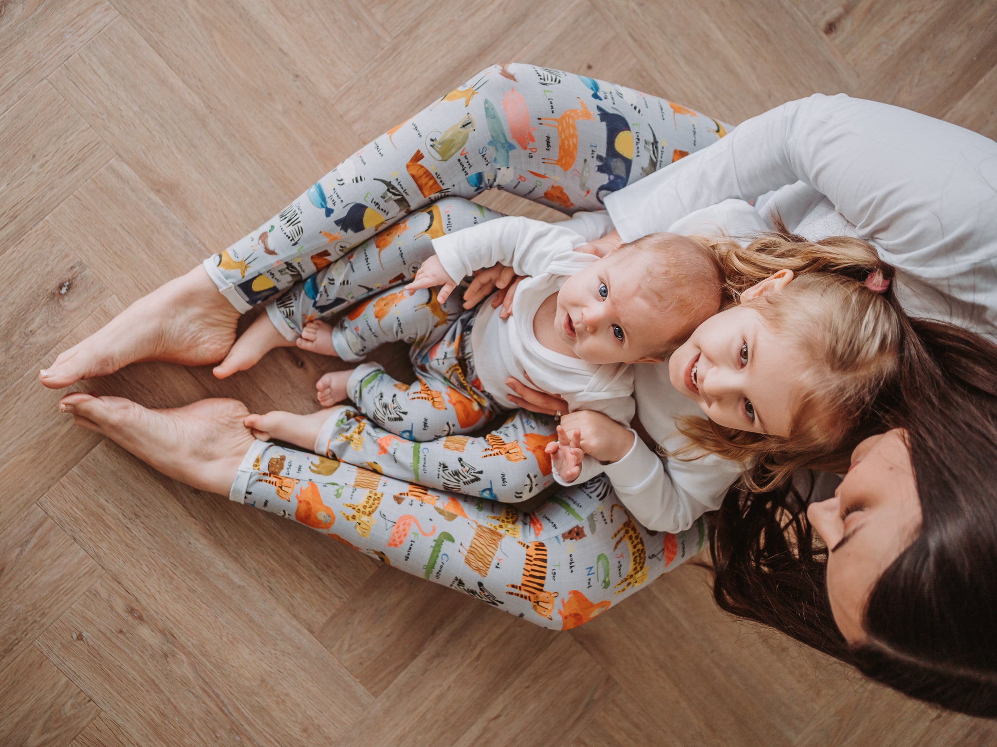 GreyAlphazooLeggings5.jpg