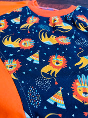 Lion Curved Sweater