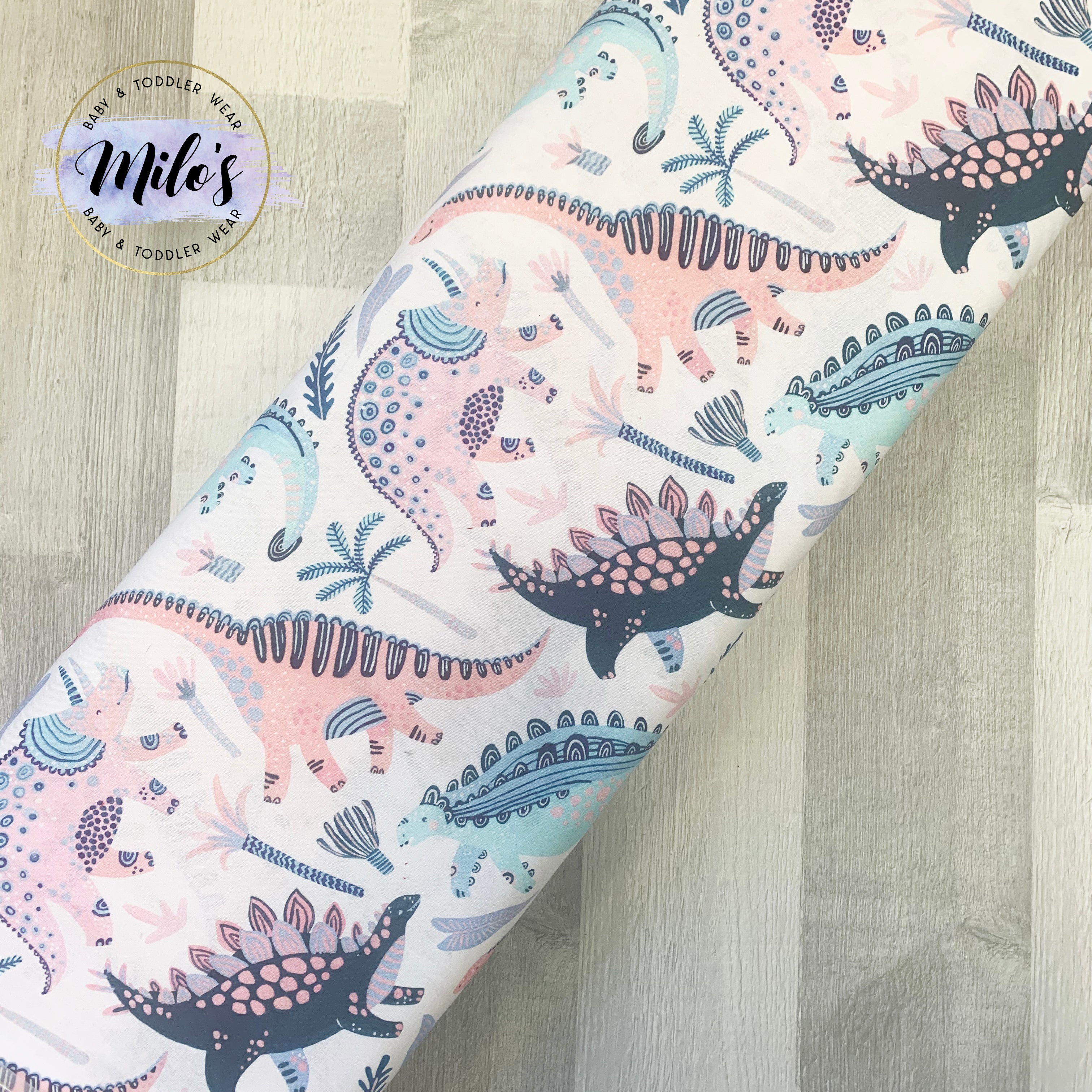 PinkDinoBedding.jpg